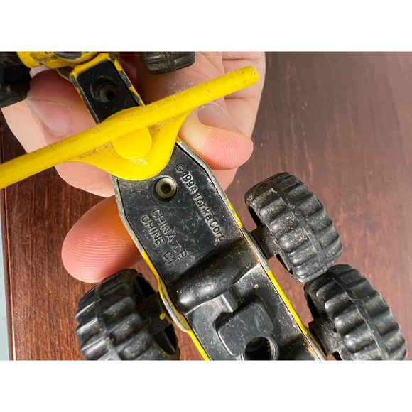Vintage Tonka yellow and black toy tractor - Picture 6 of 7
